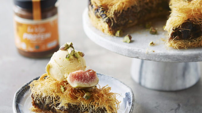 BRINKERS-5579_lVV arabia_Kanafeh filled with chocolate nuts and figs_V1